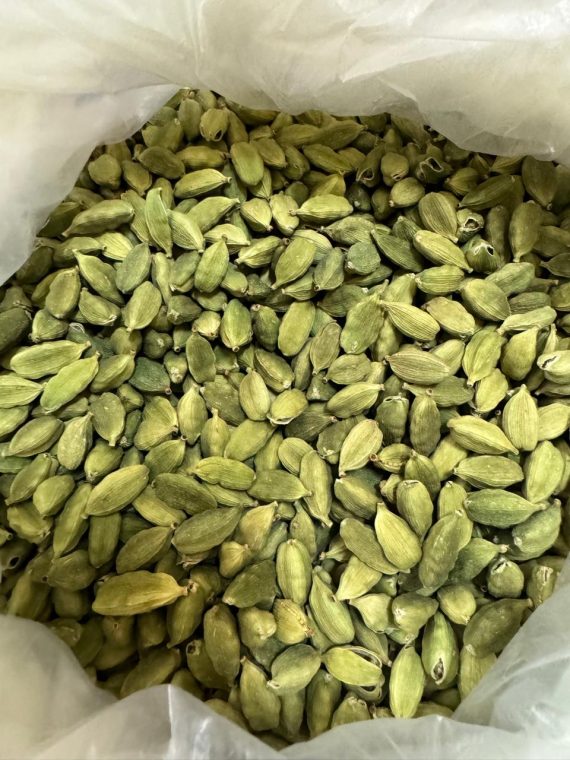 Organic Green Cardamom (Elaichi) - 8mm+ Premium